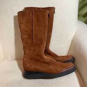 Elegant Tan Suede Winter Boots